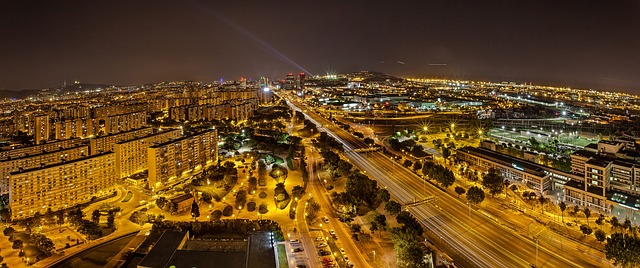 城市 交通 路 - 上的免费照片