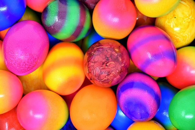 蛋 复活节彩蛋 丰富多彩的蛋 - 上的免费照片