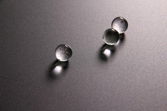 水滴 水 波尔卡圆点 - 上的免费照片