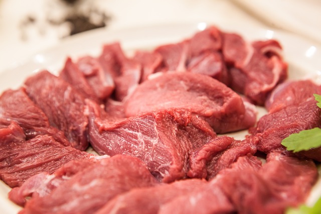 肉 猪肉 牛扒 - 上的免费照片