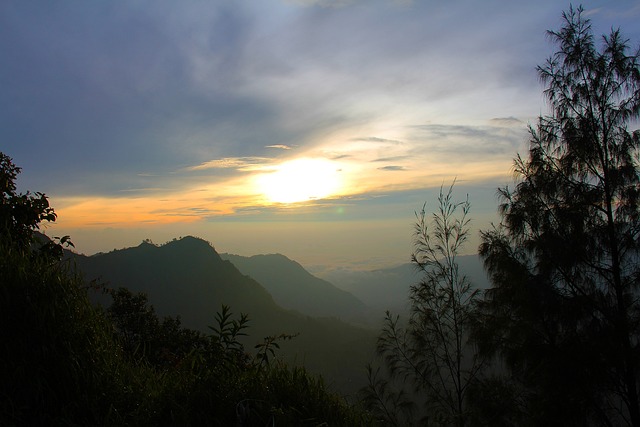 日出 早晨 溴山 - 上的免费照片