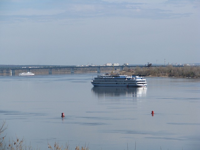 卡马河 沉默 天空 - 上的免费照片