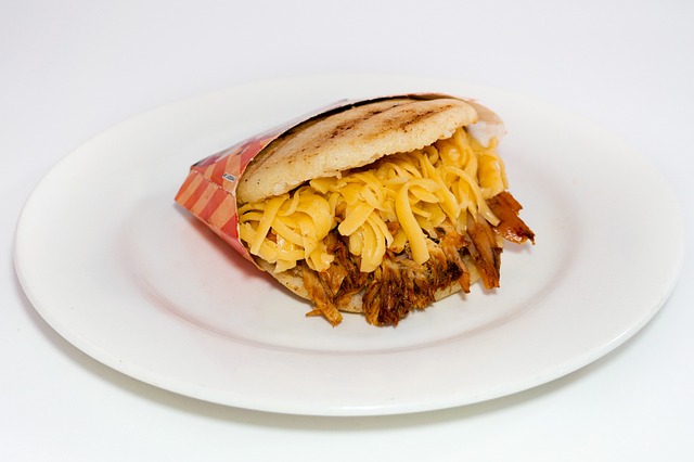 阿雷帕 委内瑞拉的食物 Arepa Catira - 上的免费照片