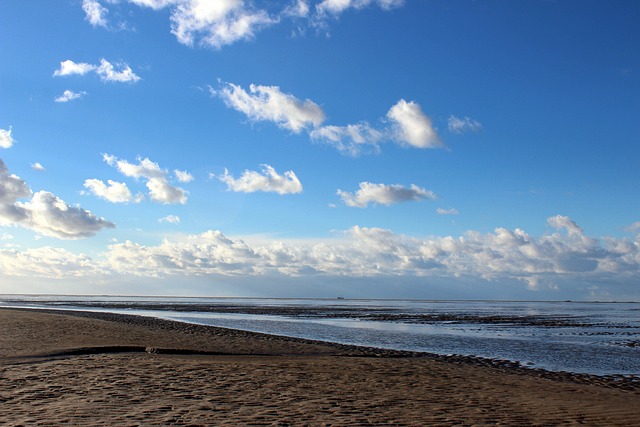 Schiermonnikoog 海滩 云 - 上的免费照片