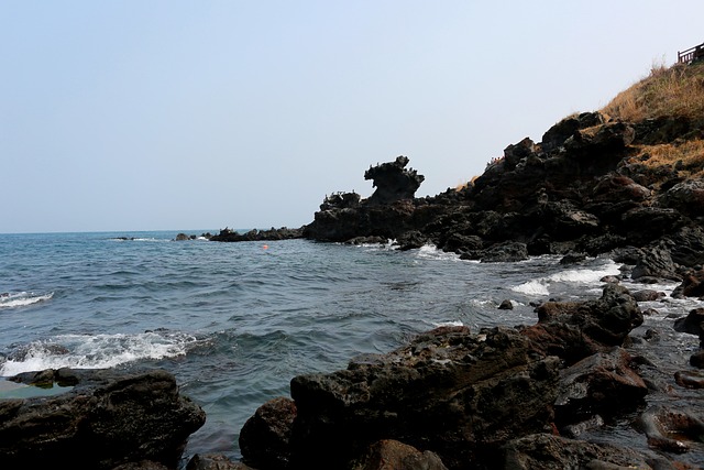 济州岛 龙头岩 济州岛海滩 - 上的免费照片