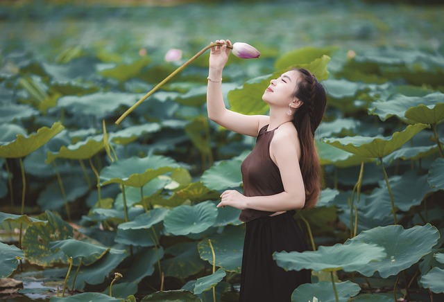 莲花 青少年 漂亮 - 上的免费照片