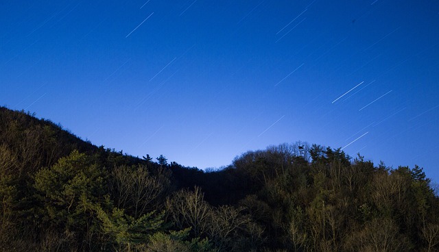 夜空 星星 星轨 - 上的免费照片
