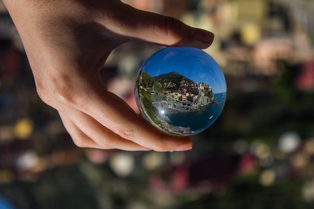 五地 Lensball 手 - 上的免费照片