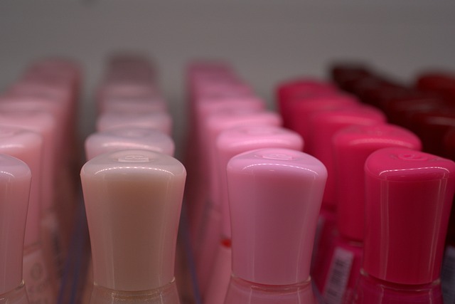 指甲油 指甲设计 化妆品 - 上的免费照片