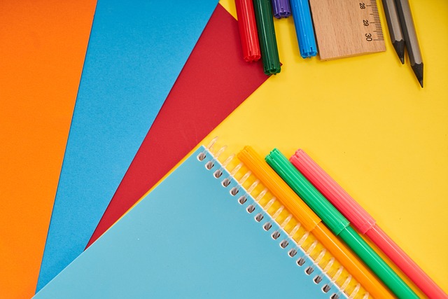 钢笔 画画 页面 - 上的免费照片