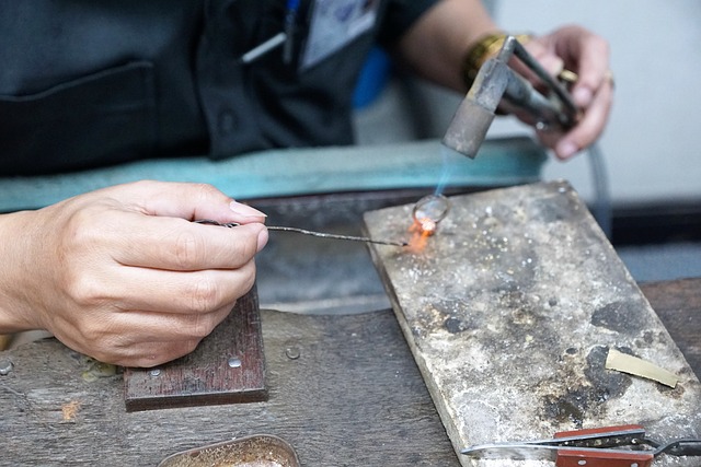 工作 手 男人 - 上的免费照片