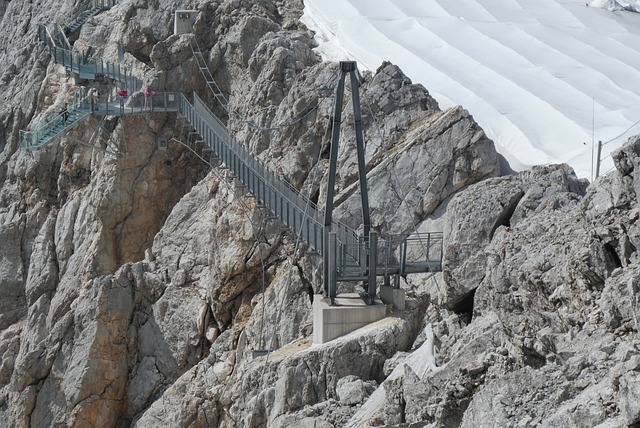 达赫斯坦-H?ngebrücke Treppe-Ins-Nichts - 上的免费照片