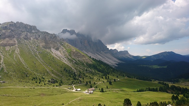 山 白云岩 Funes - 上的免费照片
