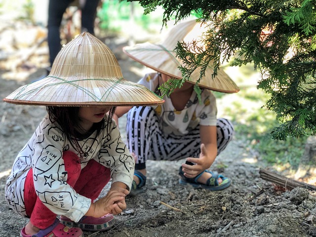 小孩 天真 專注 - 上的免费照片