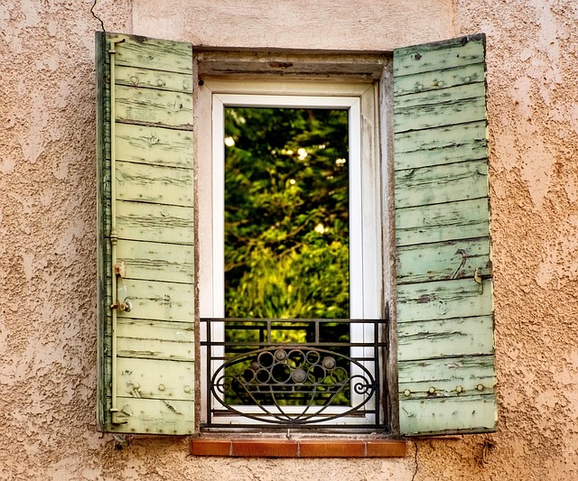法语Windows 木制百叶窗 窗户 - 上的免费照片