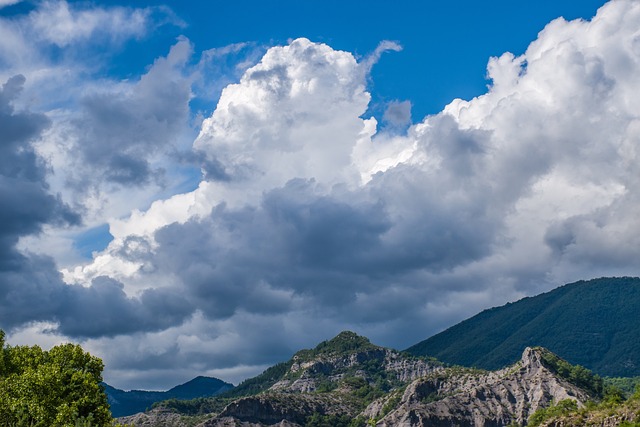 法国阿尔卑斯山 下游流域 山 - 上的免费照片