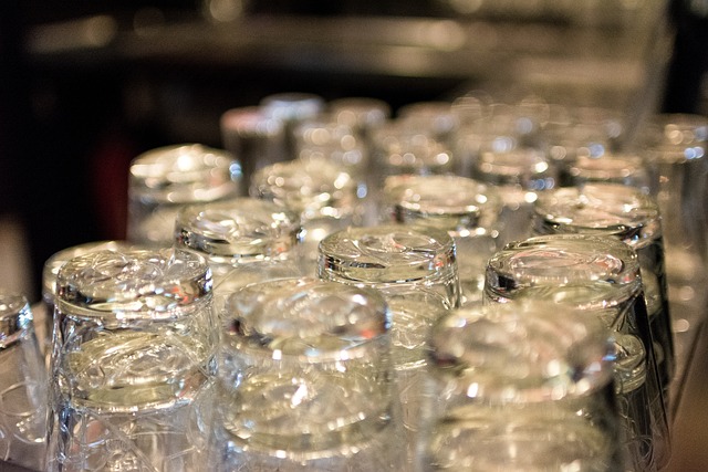 玻璃器皿 眼镜 餐饮业 - 上的免费照片