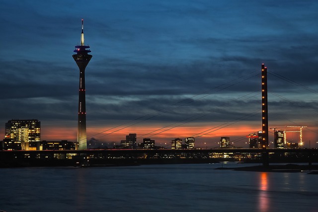 桥 Rheinbrücke 天堂 - 上的免费照片