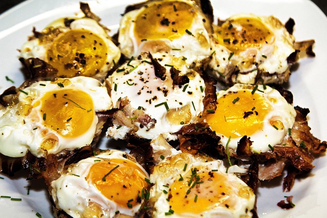 蛋 蛋盘 一顿饭 - 上的免费照片