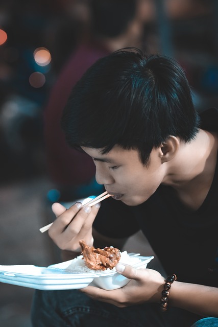 吃 米 男孩 - 上的免费照片
