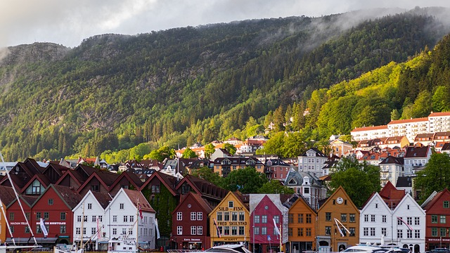 挪威 山 房屋 - 上的免费照片