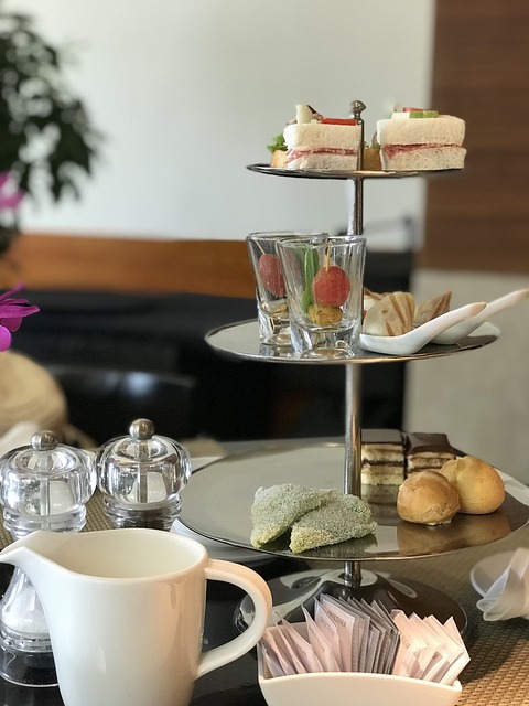 下午茶 點心 蛋糕 - 上的免费照片