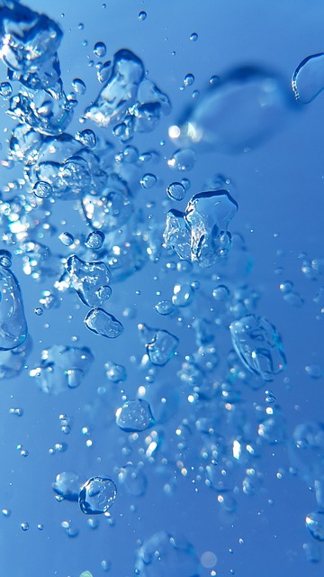 水 绒球 气泡 - 上的免费照片