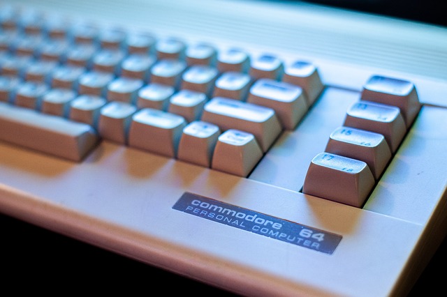 C64 海军准将 计算机 - 上的免费照片