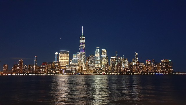 纽约城 曼哈顿 夜晚 - 上的免费照片
