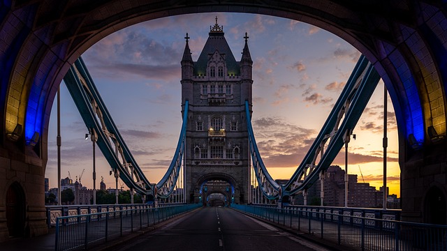 伦敦 塔桥 日出 - 上的免费照片