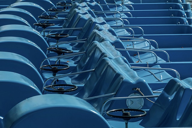 脚踏船 船 湖 - 上的免费照片