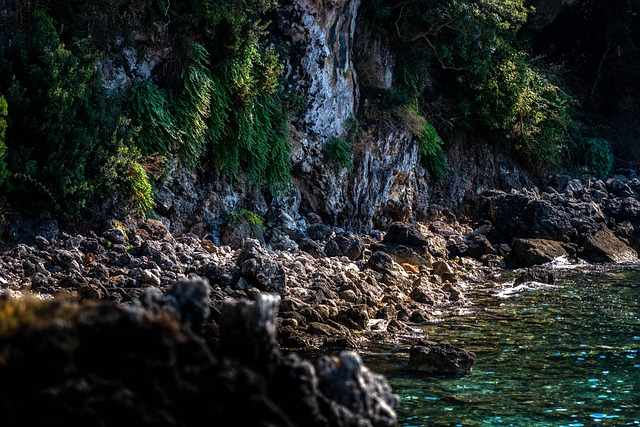 岩石 海岸 Ζο?γκλ? - 上的免费照片