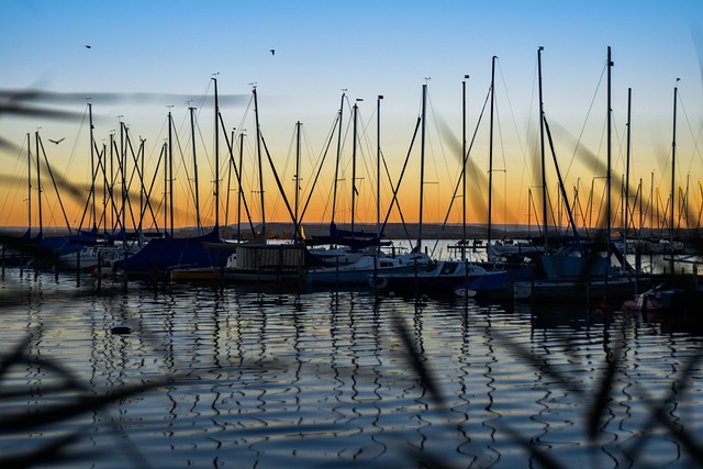 提供免费无线网络连接Meer 施泰因胡德 Mardorf - 上的免费照片