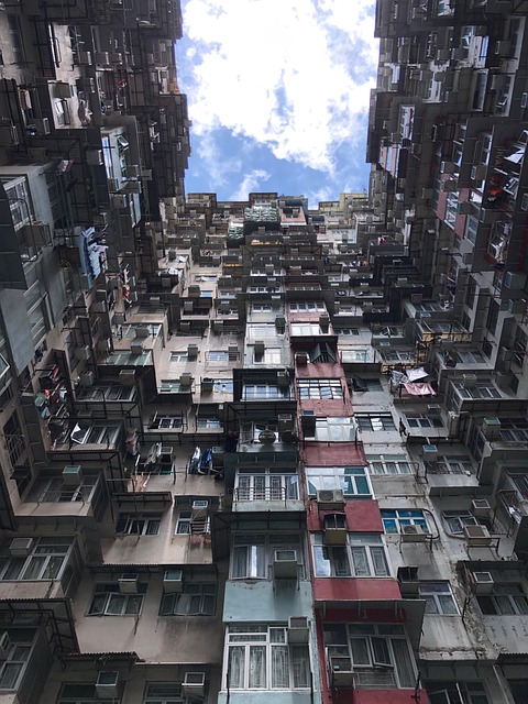怪的建筑 怪物大厦 - 上的免费照片