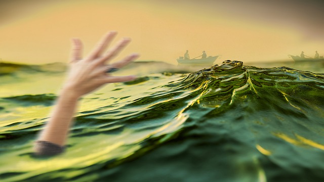 水 下沉 手 - 上的免费照片