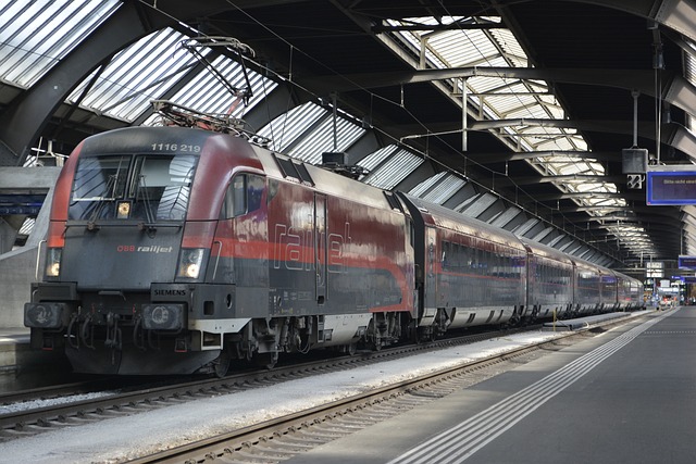 列车 Oebb 火车 - 上的免费照片