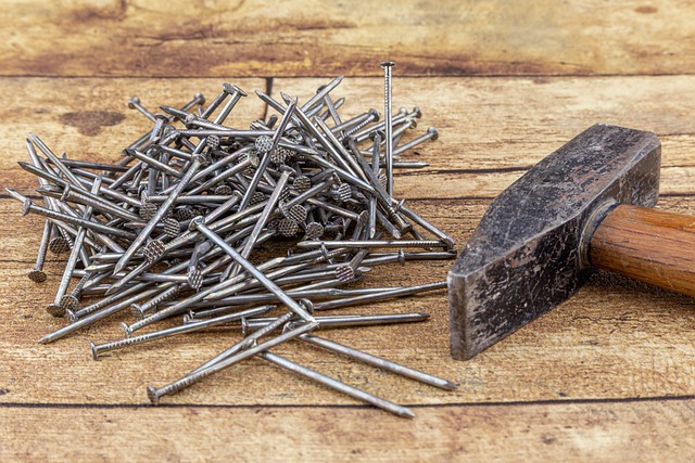 铁钉 头部扁平 偷了 - 上的免费照片