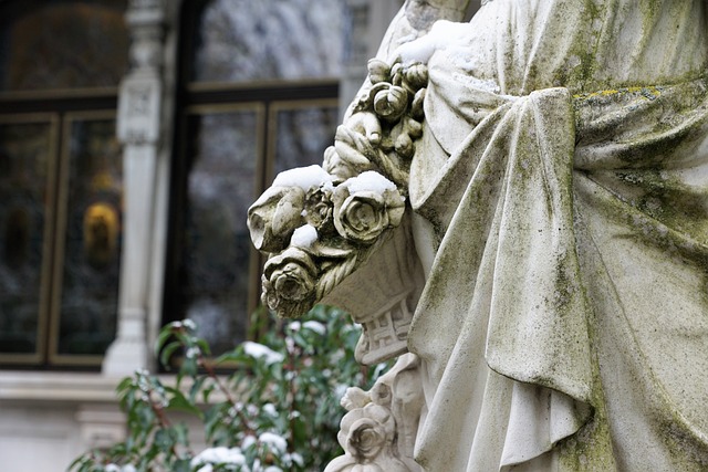 雕像 女士 数字 - 上的免费照片