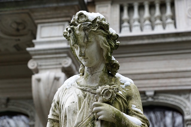 雕像 女士 数字 - 上的免费照片