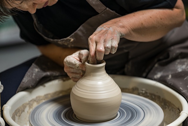 陶工 陶器 花瓶 - 上的免费照片
