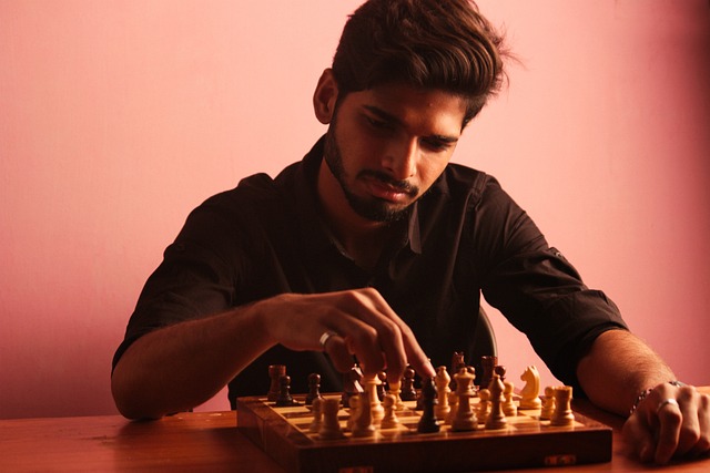 棋 国际象棋选手 室内 - 上的免费照片