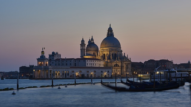 威尼斯 日落 缆车 - 上的免费照片