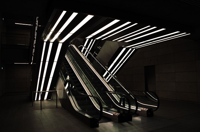 自动扶梯 地铁 哥本哈根 - 上的免费照片