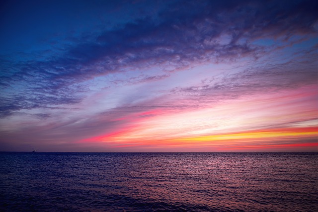 海 日落 户外 - 上的免费照片