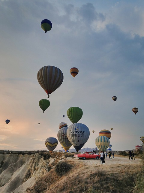 热气球 飞行 漂浮的 - 上的免费照片