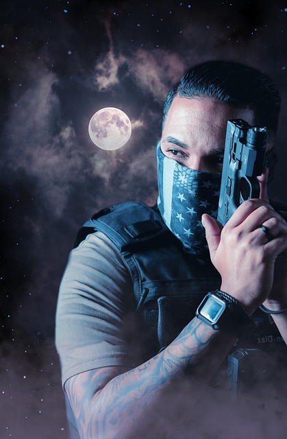 官 警察 月亮 - 上的免费图片