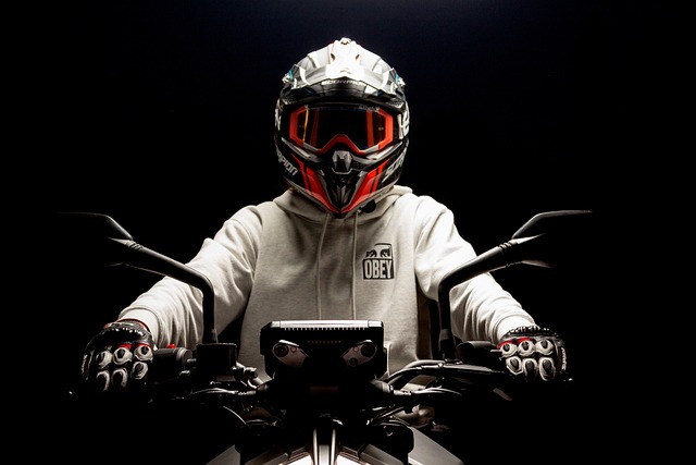 摩托车 头盔 骑士 - 上的免费照片