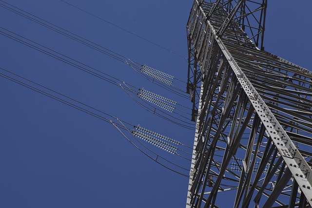 电力 高压线 线 - 上的免费照片