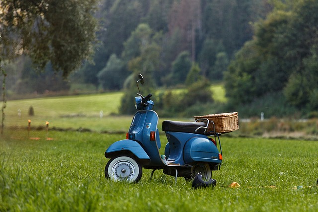 小型摩托车 意大利 农村 - 上的免费照片