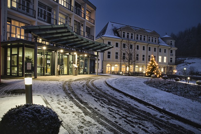 酒店 冬天 季节 - 上的免费照片